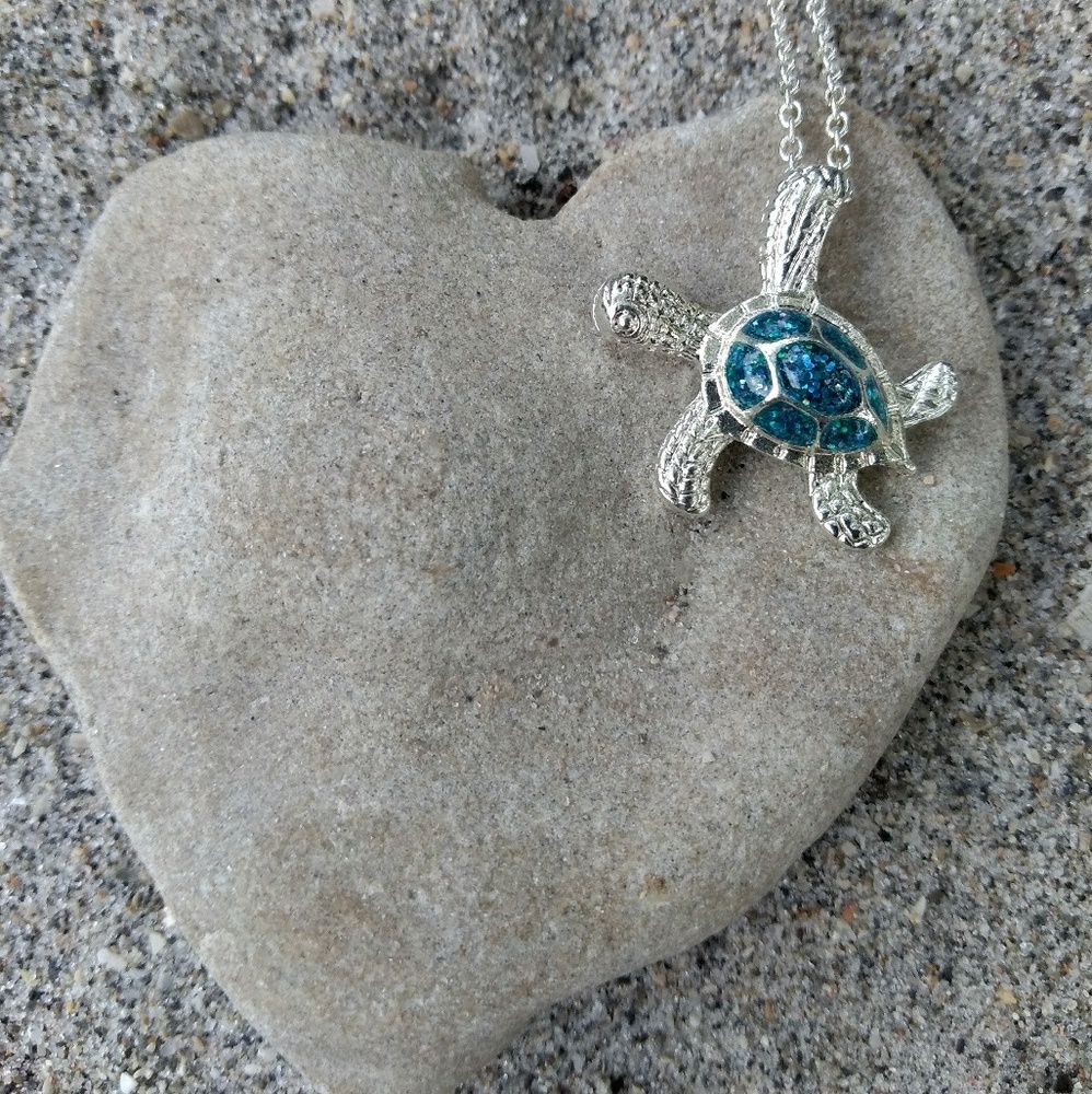 Large Turtle Necklace